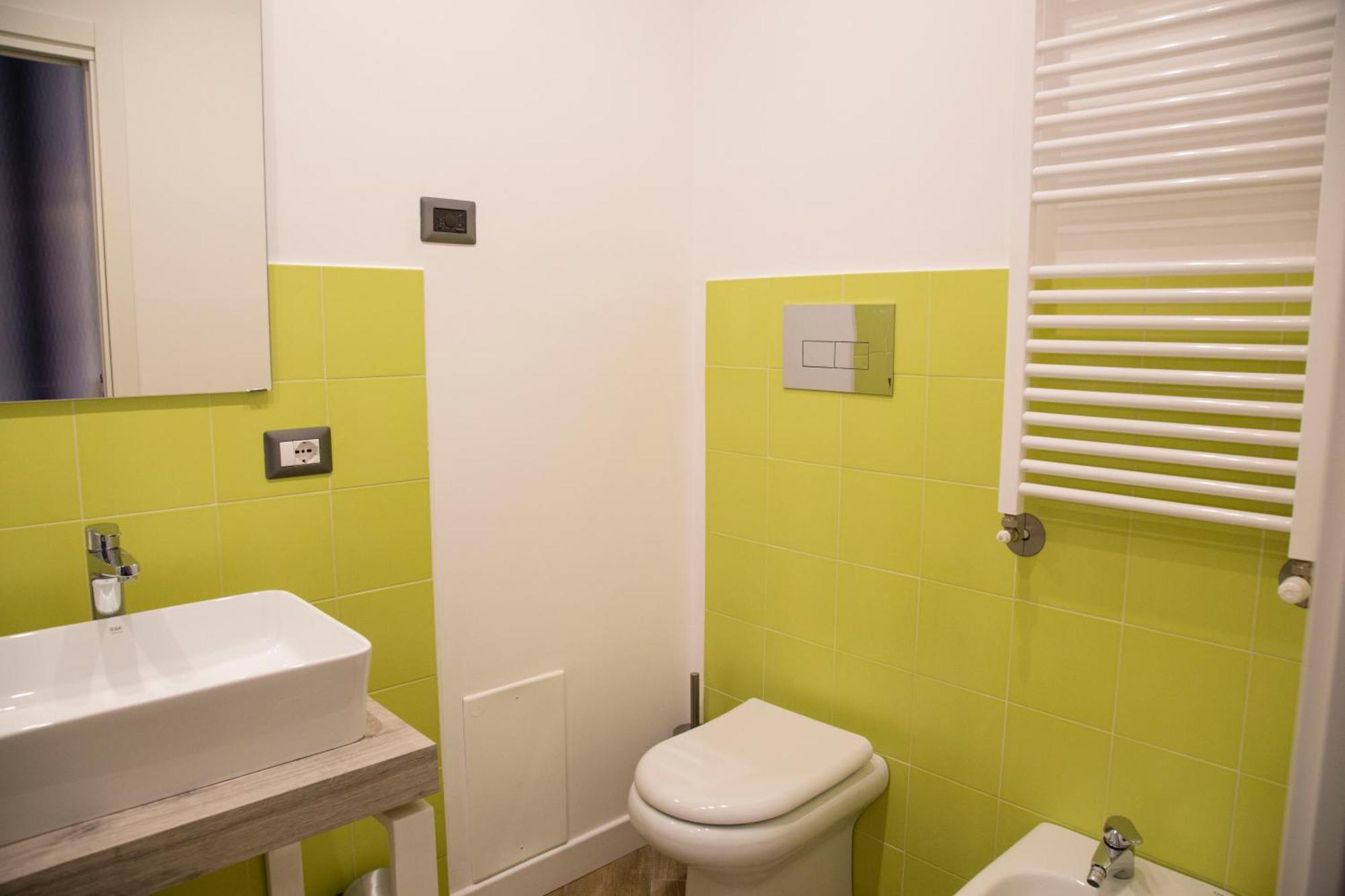 Rooms Garibaldi نابولي المظهر الخارجي الصورة